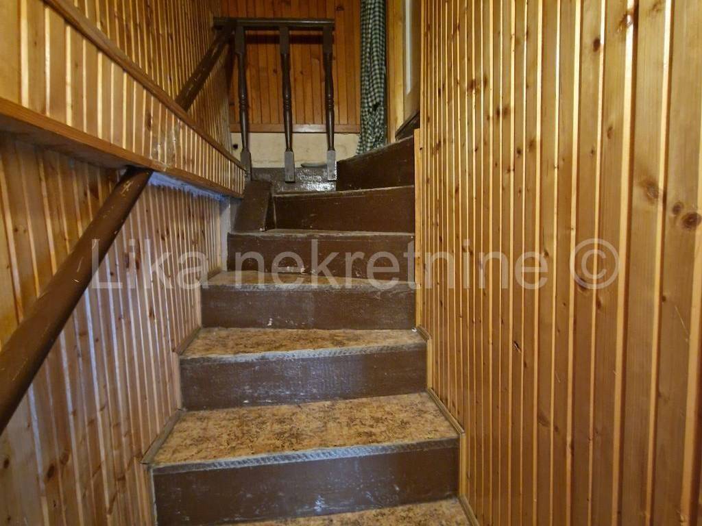 Stan u starijoj zgradi, Prodaja, Senj, Senj