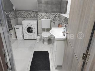 Kuća - Vila u prirodi, Prodaja, Lovinac, Štikada