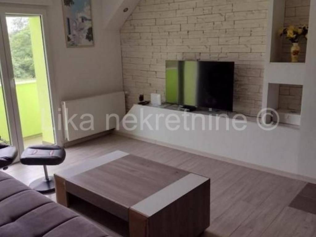 Kuća - Vila u prirodi, Prodaja, Lovinac, Štikada