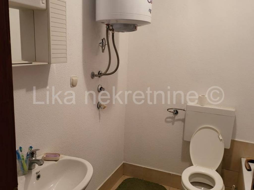 Kuća u prirodi, Prodaja, Brinje, Vodoteč