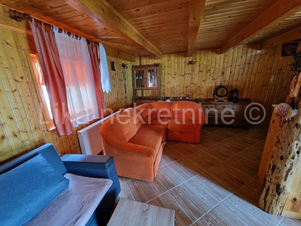 Samostojeća kuća, Prodaja, Gospić - Okolica, Bužim