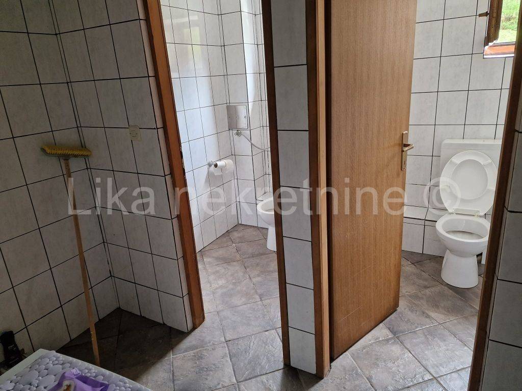 Samostojeća kuća, Prodaja, Gospić - Okolica, Bužim