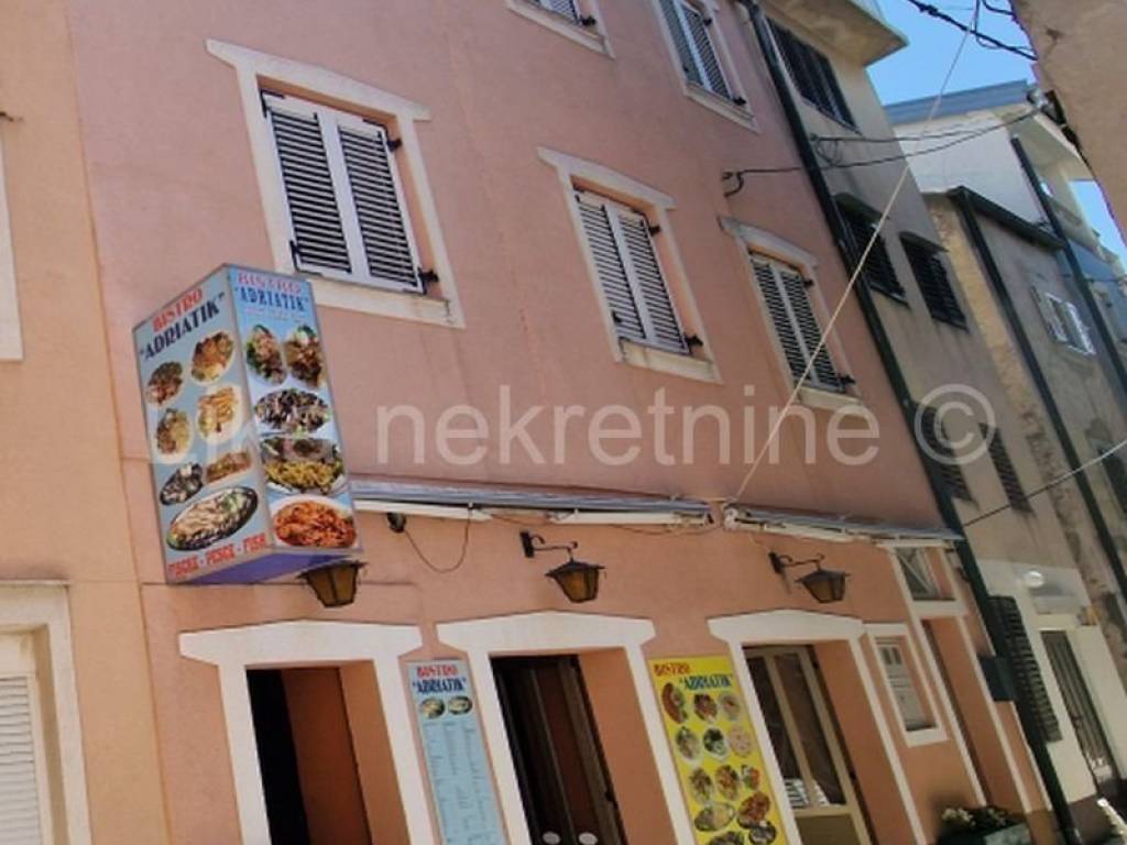 Stambeno poslovni objekt, Prodaja, Karlobag, Karlobag