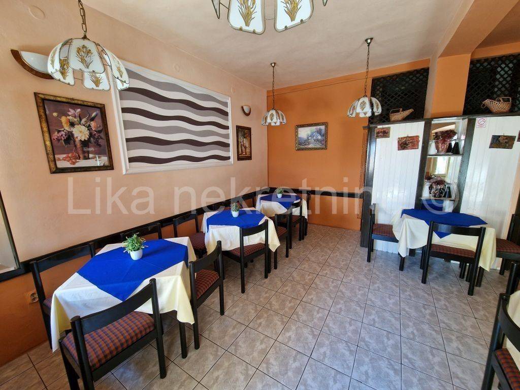 Stambeno poslovni objekt, Prodaja, Karlobag, Karlobag