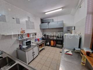 Stambeno poslovni objekt, Prodaja, Karlobag, Karlobag