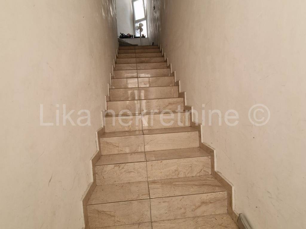 Stambeno poslovni objekt, Prodaja, Karlobag, Karlobag