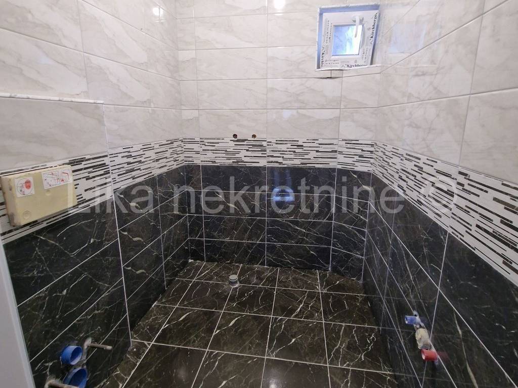 Stambeno poslovni objekt, Prodaja, Karlobag, Karlobag