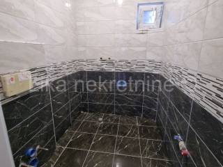 Stambeno poslovni objekt, Prodaja, Karlobag, Karlobag