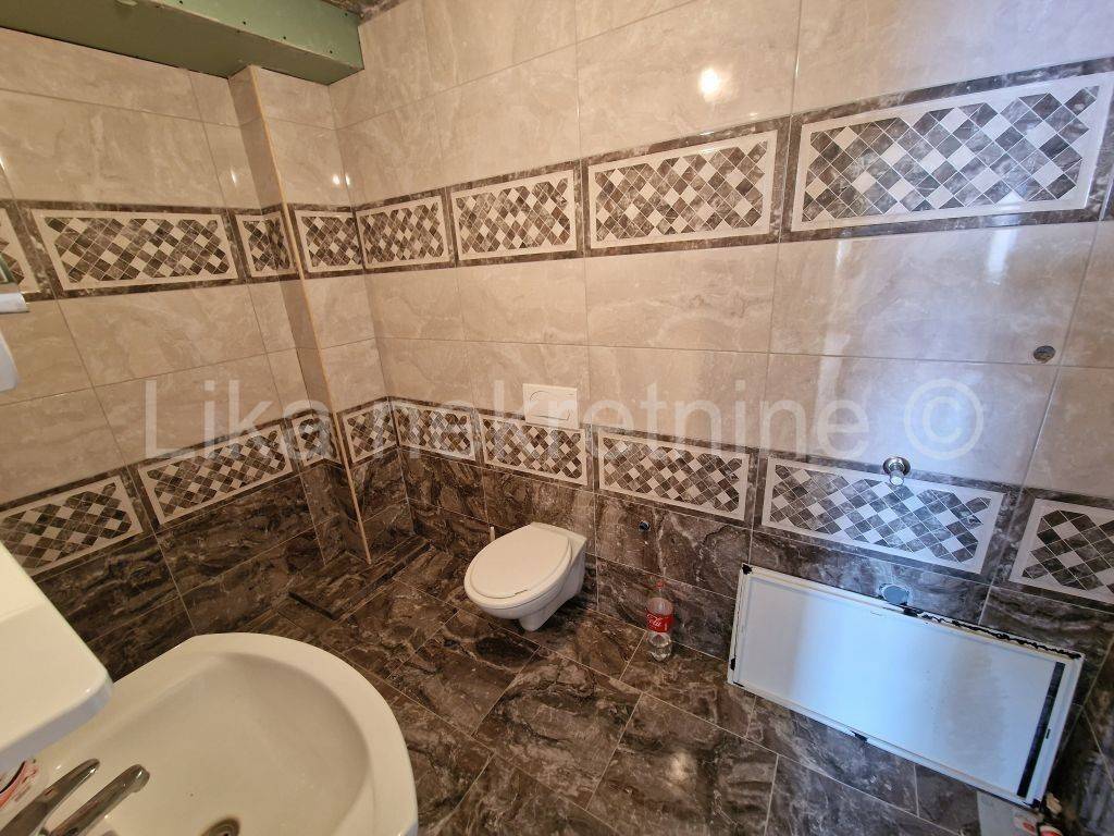 Stambeno poslovni objekt, Prodaja, Karlobag, Karlobag