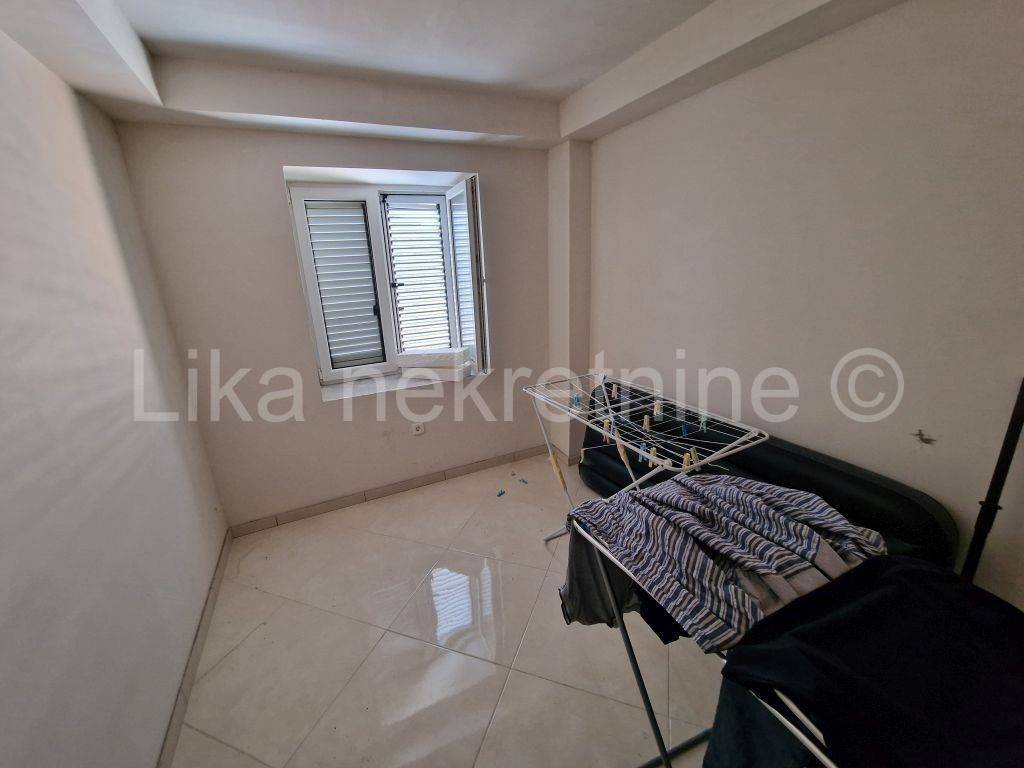 Stambeno poslovni objekt, Prodaja, Karlobag, Karlobag