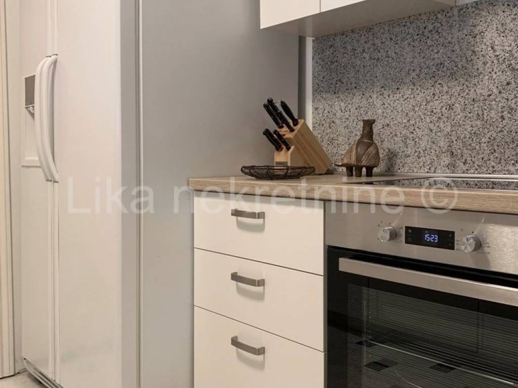 Stan u zgradi, Najam, Zagreb, Donji Grad