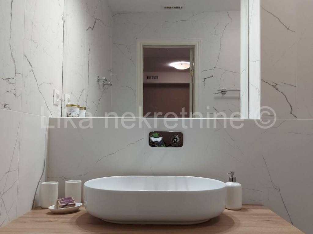 Stan u zgradi, Najam, Zagreb, Donji Grad