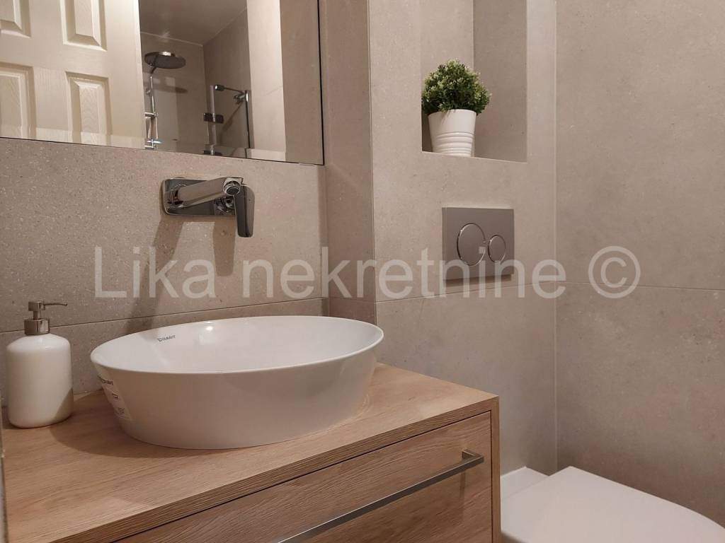 Stan u zgradi, Najam, Zagreb, Donji Grad