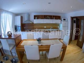 Kuca u nizu, Prodaja, Karlobag, Karlobag