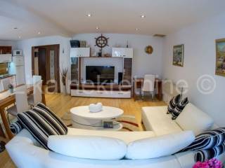 Kuca u nizu, Prodaja, Karlobag, Karlobag