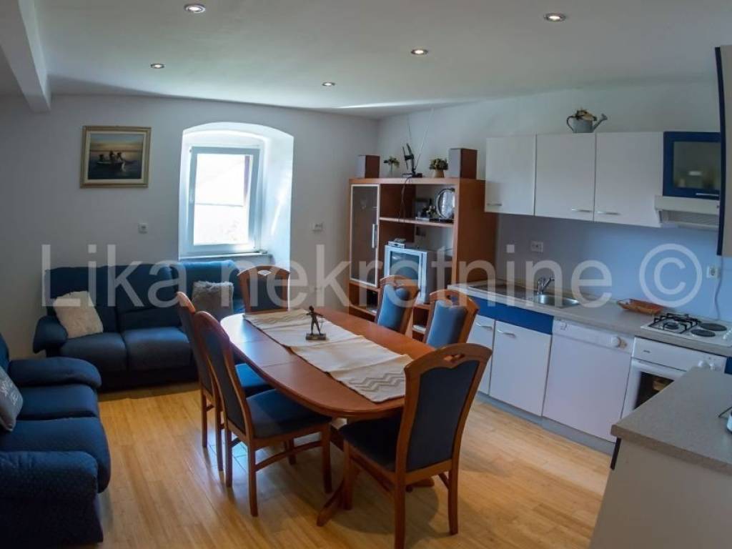 Kuca u nizu, Prodaja, Karlobag, Karlobag