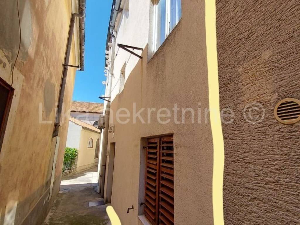 Kuca u nizu, Prodaja, Senj, Senj