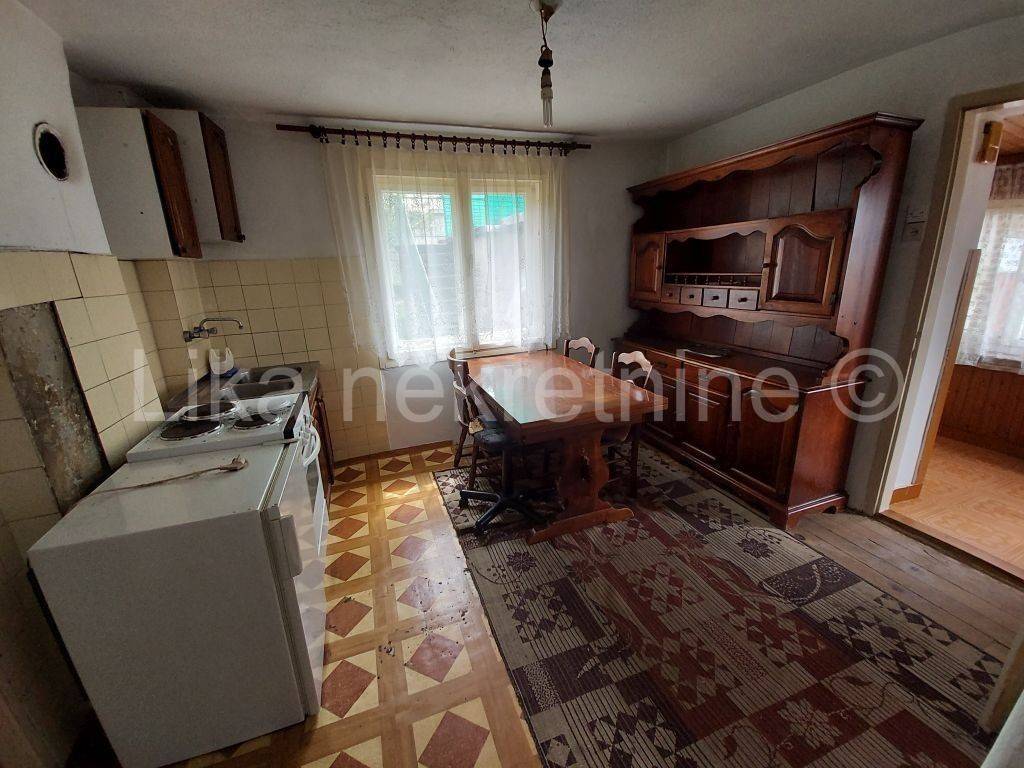 Stan u kući, Prodaja, Otočac, Otočac