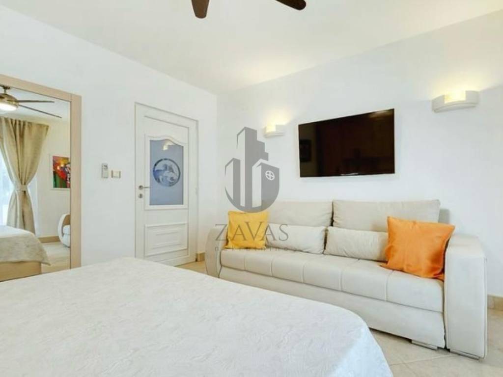 Luksuzna vila, Prodaja, Starigrad, Starigrad