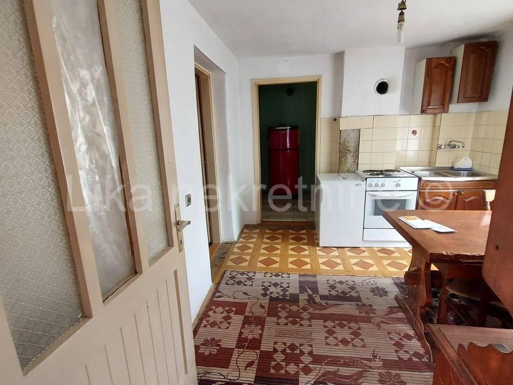 Stan u kući, Prodaja, Otočac, Otočac