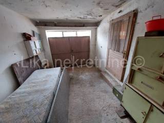 Stan u kući, Prodaja, Otočac, Otočac