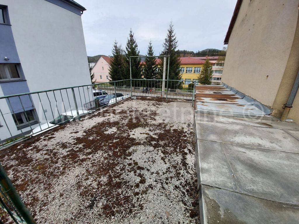 Stan u kući, Prodaja, Otočac, Otočac