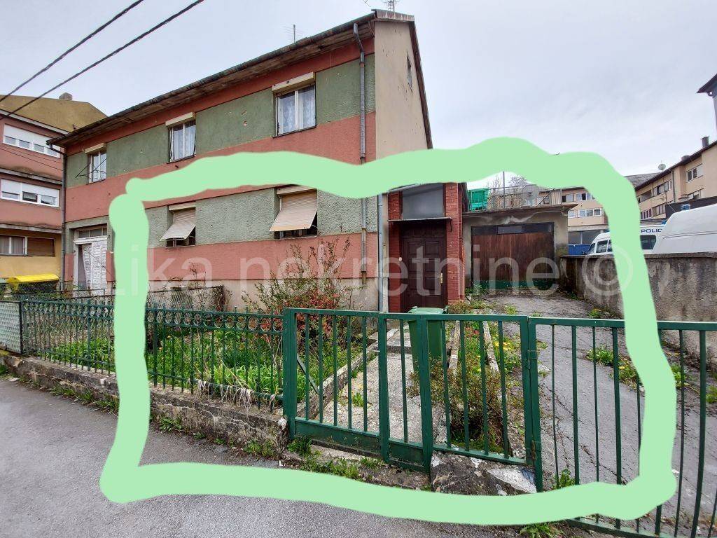 Stan u kuci, Prodaja, Otocac, Otocac