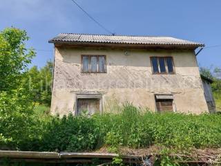 Seosko imanje, Prodaja, Perušić, Lipovo Polje