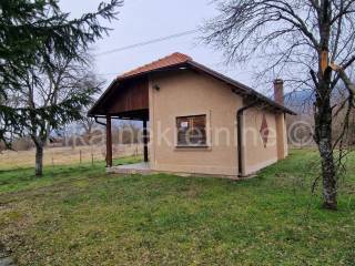 Vikendica u prirodi, Prodaja, Otočac, Sinac