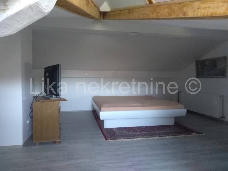 Samostojeća kuća, Prodaja, Karlovac, Švarča