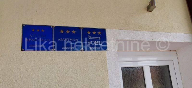 Stambeno-poslovni objekat, Prodaja, Otočac, Ličko Lešće