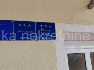 Stambeno-poslovni objekat, Prodaja, Otočac, Ličko Lešće