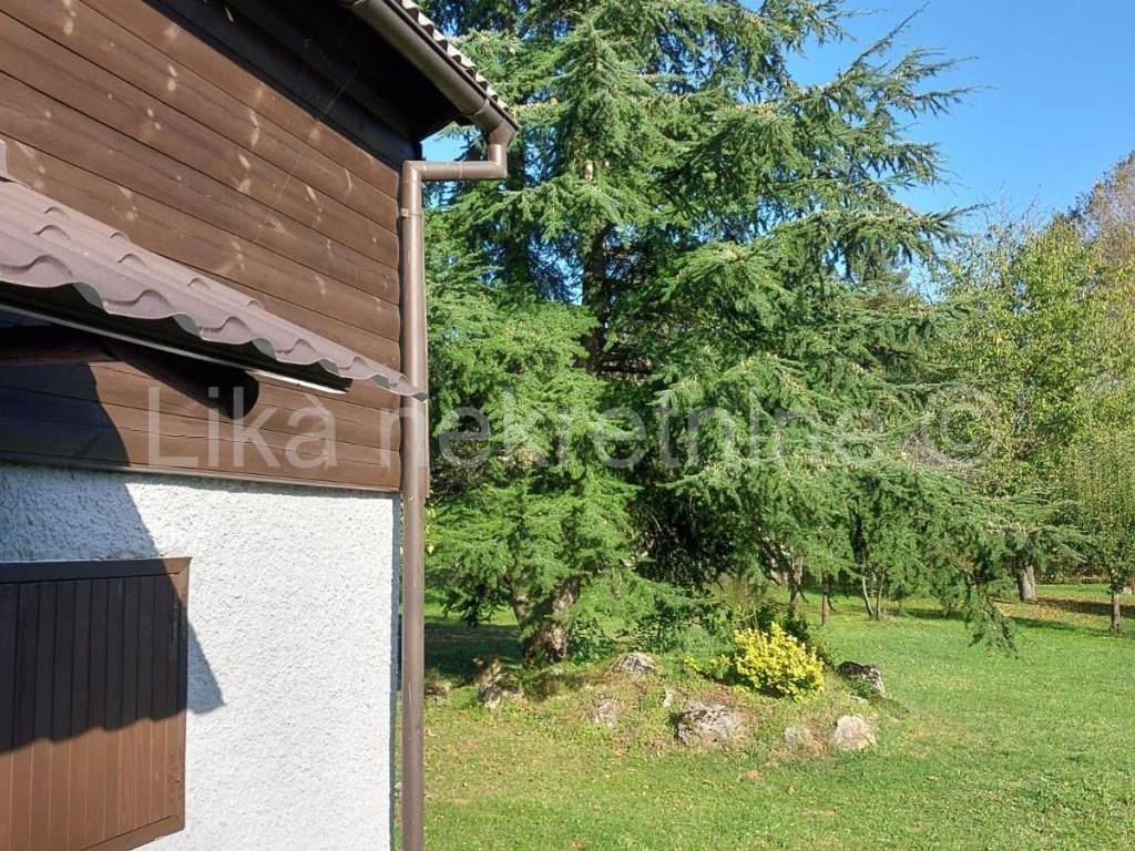 Samostojeća kuća, Prodaja, Otočac, Ličko Lešće