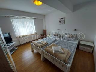 Stambeno-poslovni objekat, Prodaja, Otočac, Ličko Lešće