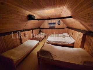 Samostojeća kuća, Prodaja, Otočac, Ličko Lešće