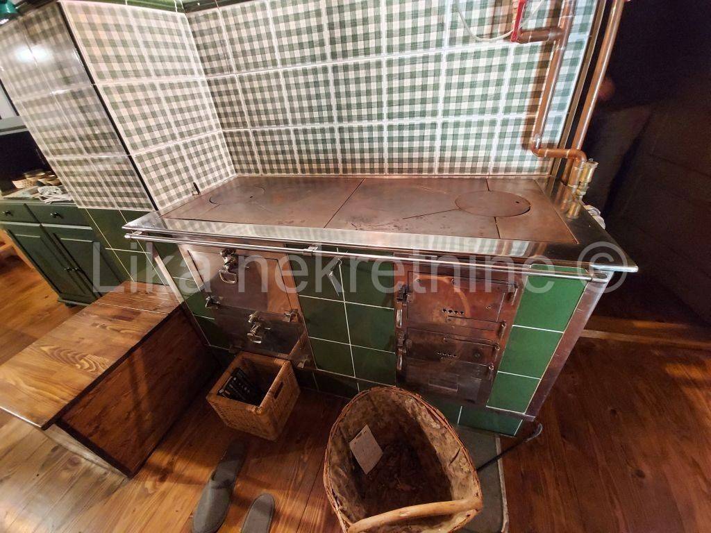 Samostojeća kuća, Prodaja, Otočac, Ličko Lešće