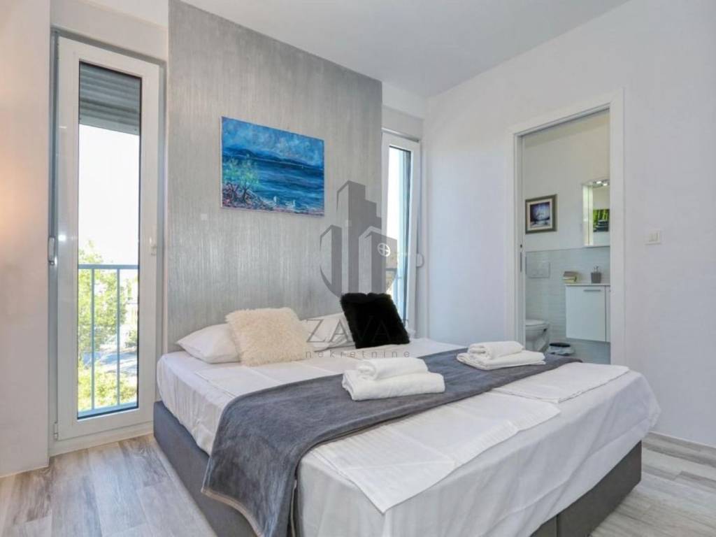 Vila, prodaja, Nin,Zaton