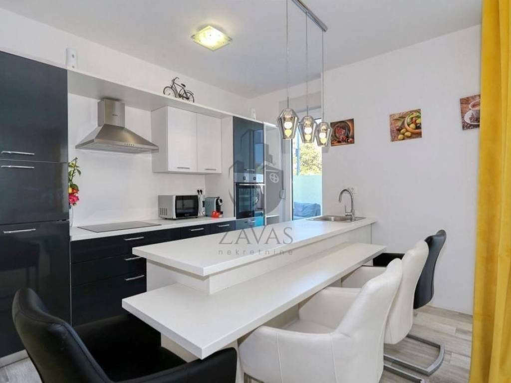 Vila, prodaja, Nin,Zaton