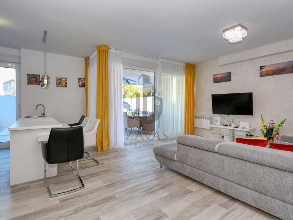 Vila, prodaja, Nin,Zaton