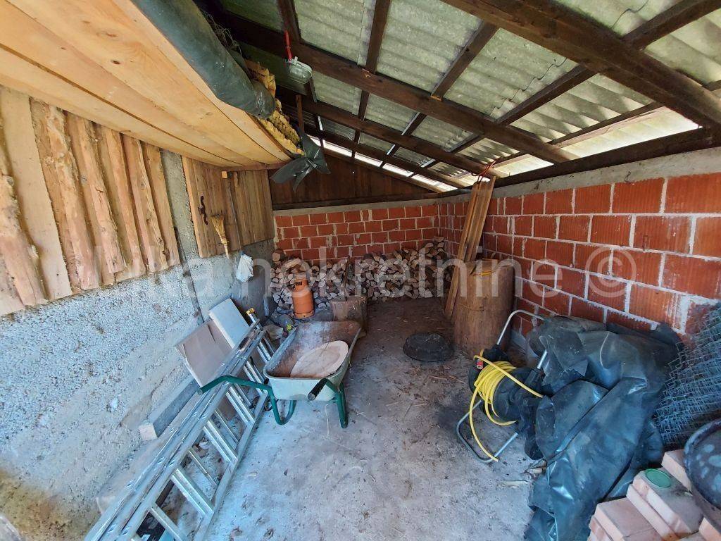 Samostojeća kuća, Prodaja, Otočac, Ličko Lešće