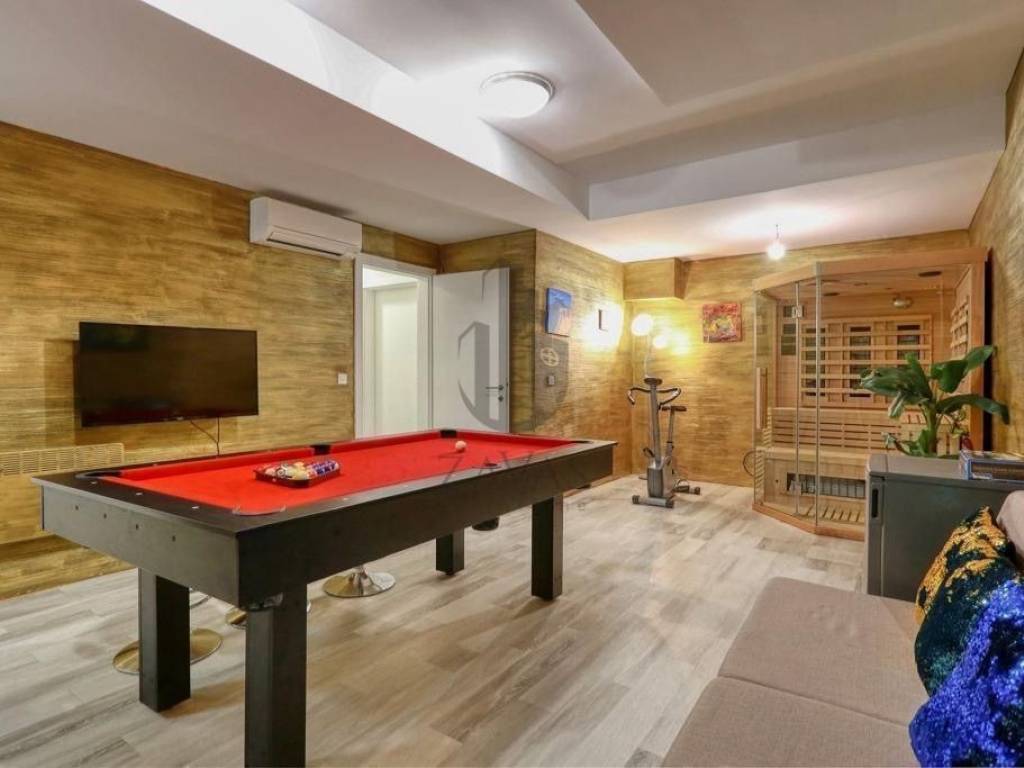 Vila, prodaja, Nin,Zaton