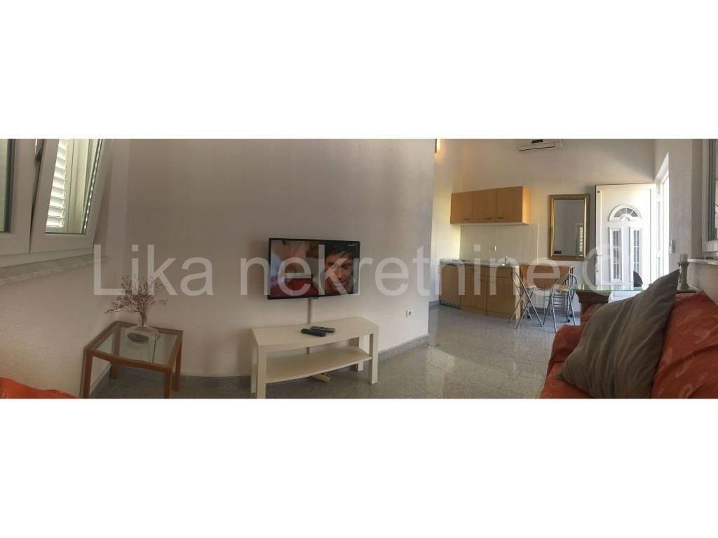 Apartmanska kuća, Prodaja, Privlaka, Privlaka