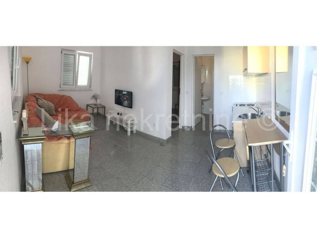 Apartmanska kuća, Prodaja, Privlaka, Privlaka