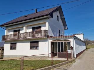 Samostojeća kuća, Prodaja, Brinje, Brinje