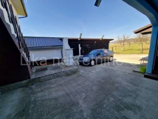 Samostojeća kuća, Prodaja, Brinje, Brinje