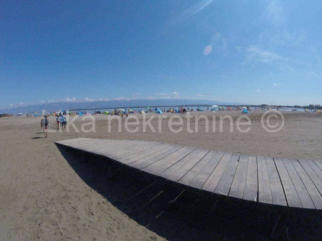 Apartmanska kuca, Prodaja, Privlaka, Privlaka