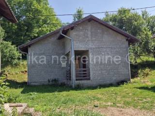 Kuća u prirodi, Prodaja, Brinje, Rapain Klanac