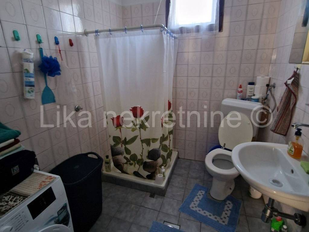 Samostojeća kuća, Prodaja, Brinje, Brinje