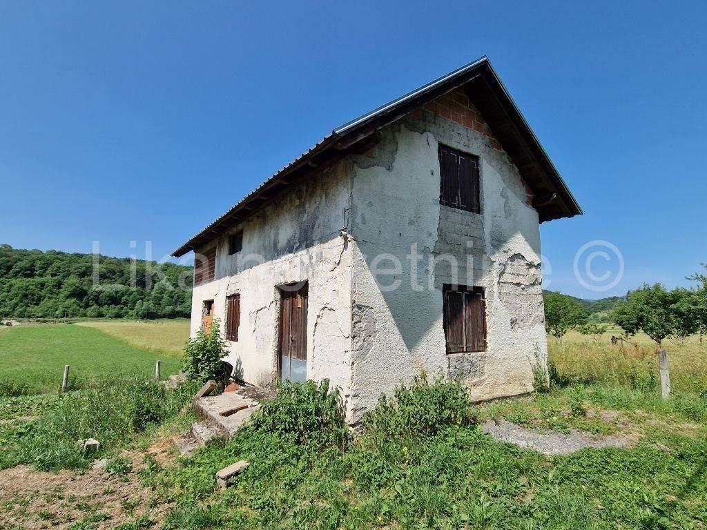 Kuća u prirodi, Prodaja, Brinje, Rapain Klanac