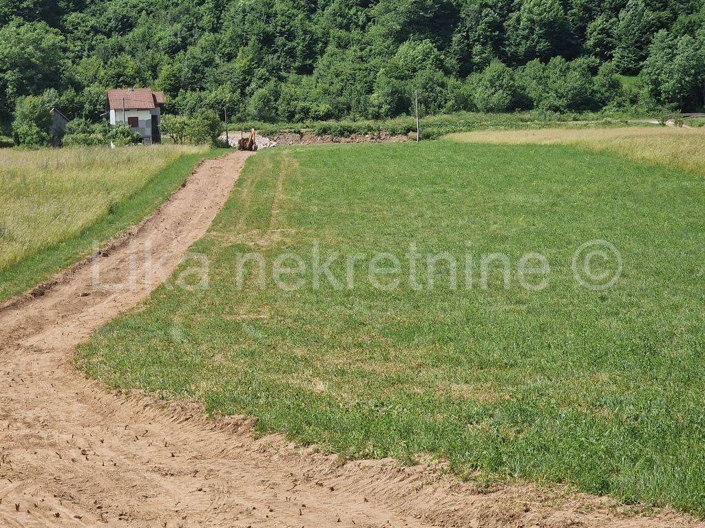 Kuća u prirodi, Prodaja, Brinje, Rapain Klanac